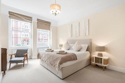 4-Bed Luxury Apt In High Street Kensington- Zone 1, London (Foto 2)