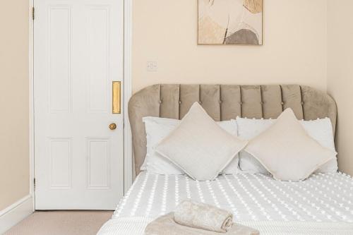 4-Bed Luxury Apt In High Street Kensington- Zone 1, London (Foto 3)