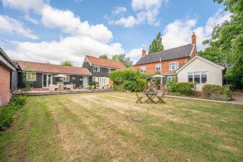 Sage Shepherds Hut Boundary Farm, Framlingham in فراملينجهام