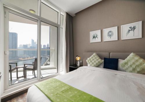 Canal Bliss Balcony View, Dubaj (fotografie 10)