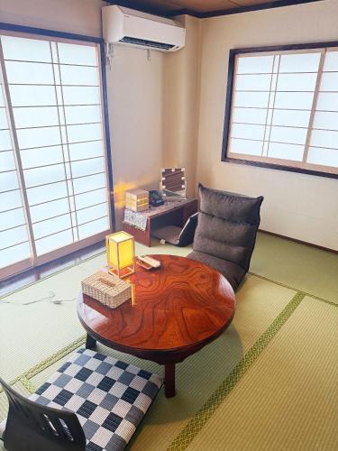 Oyadoya-Ebisu 201