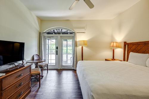 Naples Resort Retreat w/ Pool Access! in 大沼澤地市 (FL)
