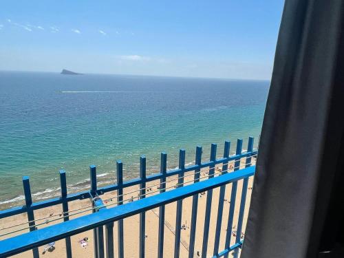 Beachfront studio in Benidorm, Бенидорм (фото 4)