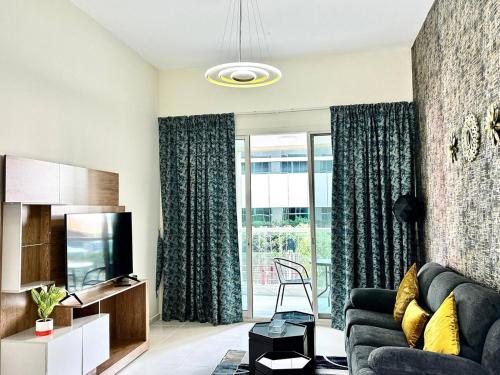 Stylish 1 Plus Maid's 5 mins to Metro at Marina Park, Dubai (foto 9)