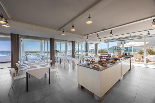 مطعم, Nautilus Family Hotel in Pesaro City Center