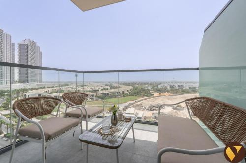 Vogue Vacation Homes, Damac Hills Golf Gate near First Avenue Mall, Two Bedroom Apartment with Balcony and Vibrant Community View, Access to all Amenities, Dubai