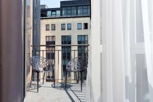 Superior with Balcony image 4
