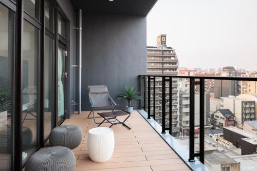 Superior Twin Room with City View image 10