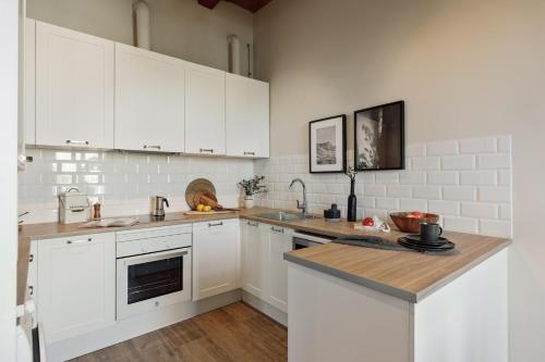 Chixoy - 3 bedrooms and balcony in Eixample Dreta, Barcellona (foto 5)