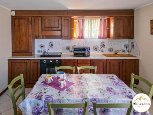 virtuve, Appartamento Aprica (SO) in Corteno Golgi