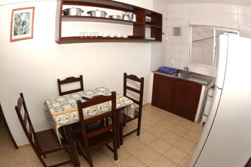 Double or Twin Room image 4