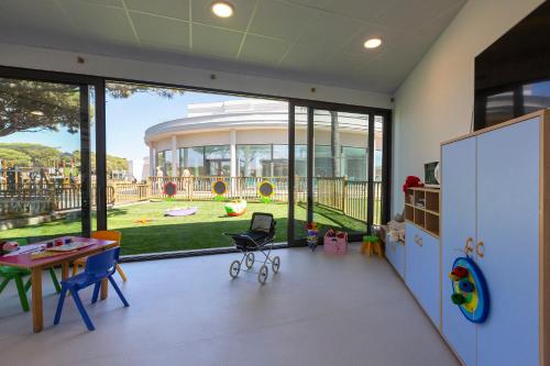Hipotels Barrosa Park - image 3