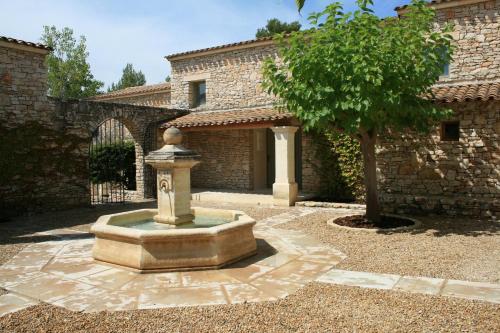 Résidence Prestige Odalys La Bastide des Chênes