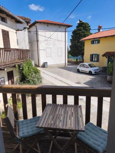 SMARTnoOK Rooms and Apartment in Kojsko