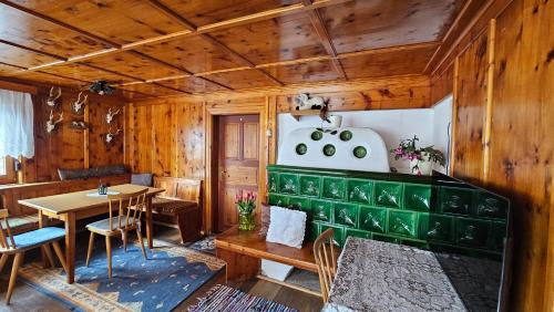 Ferienhaus Ladner in Kappl