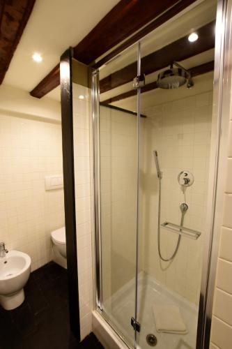 Luxury Cernaia Home alloggio di charme in palazzo dei Rolli centralissimo, Genova (photo 7)