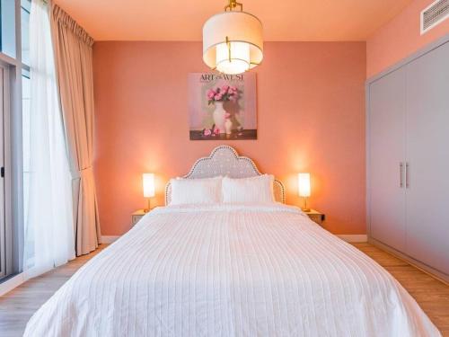 King Bed Studio Near Metro Pool Fast Wifi, Dubai (photo 7)
