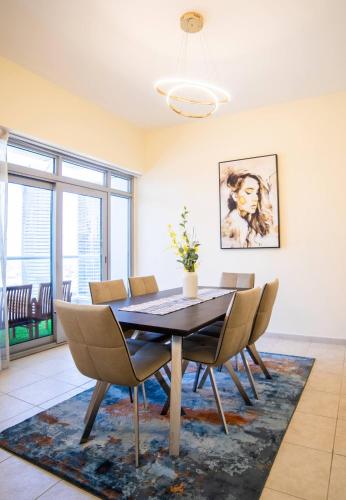 Scenic 2 Bedroom Apartment - Downtown Business Bay, Dubaj (fotografie 4)