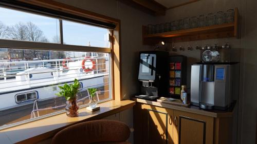 Botel Clair d'Etoile, Амстердам (фото 9)