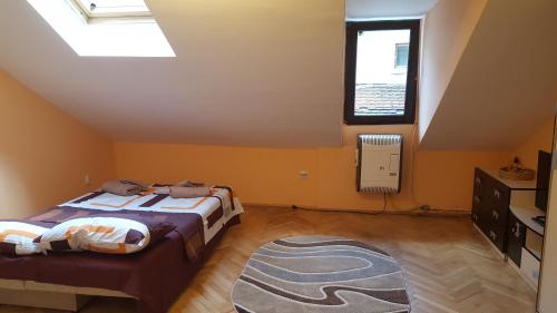 Studio Piata Sfatului - Brasov - image 3
