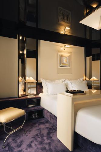 Hôtel Château d'Eau Room Type - Deluxe Double Room