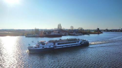 Botel Clair d'Etoile, Амстердам (фото 6)