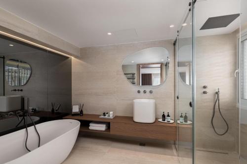 1bd Sv Beach Condo With Pool, Athènes (photo 5)