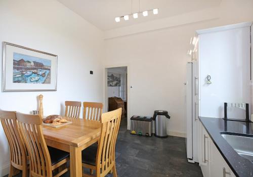 Cocina, Pointgarry in North Berwick