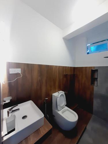 Deluxe Family Suite image 1