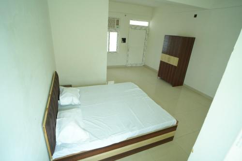 Gulab Bagh Vatika & Guest House