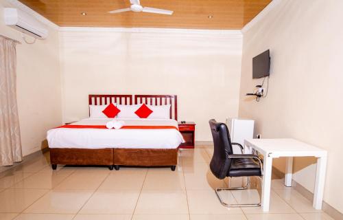 Double Room image 5