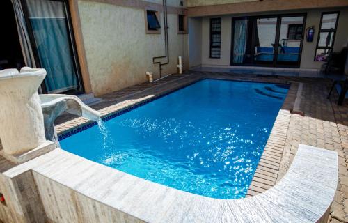 Pillacol Guest House - image 3