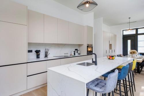 Chateau de charme - T4 Luxe -Climatise in Vourles