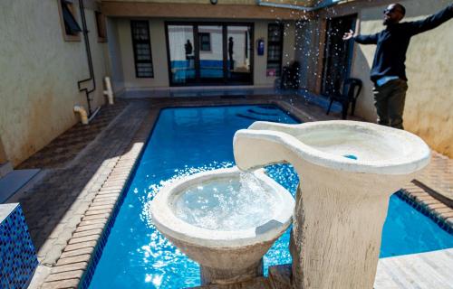 Pillacol Guest House