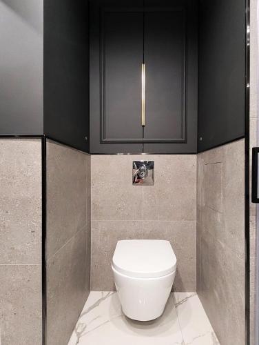 Green Flat 1