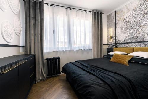 Green Flat 1