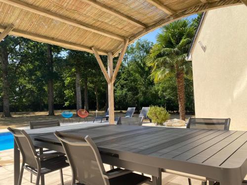 Seadmed, Villa Luxe Arnage aux portes du Circuit Piscine Chauffée (Villa Luxe Arnage aux portes du Circuit Piscine Chauffee) in Arnage