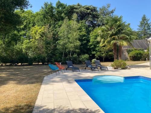 Bassein, Villa Luxe Arnage aux portes du Circuit Piscine Chauffée (Villa Luxe Arnage aux portes du Circuit Piscine Chauffee) in Arnage