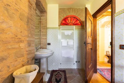 Villa Assisi by PosarelliVillas - image 4