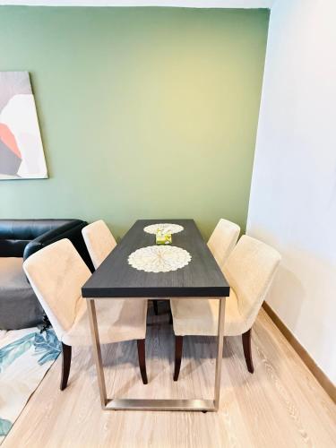 Exclusive Suites At RAMAD KLCC - image 2