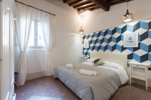 Keys of Italy -F5 Santa Croce one bedroom flat, Florencja