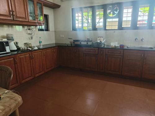 Utthara Tharavadu in Irinjalakuda