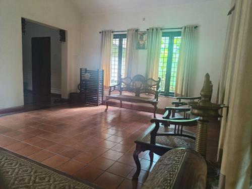 Utthara Tharavadu in Irinjalakuda