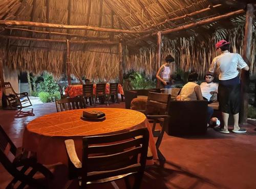 ห้องจัดเลี้ยง, El Refugio Natural in ตูร์บาโก