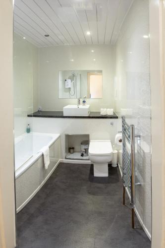 3 Bedroom Apartment with castle views, Edinburgh (fotografie 10)