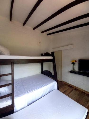 Finca Villa del pilar, casa campestre con vista a las montanas in Mundo Nuevo