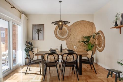 Laut - 3 bedrooms and terrace in Almagro, Madrid (Foto 5)