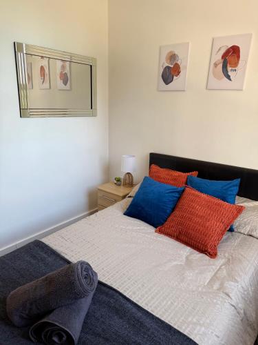 Zelena Luxurious Apartment, Private Parking, Fast Wi-Fi, Self Check-In Anytime Perfect For Late Arrivals, 5 Minutes to Old Trafford Stadium, Manchester (foto 6)