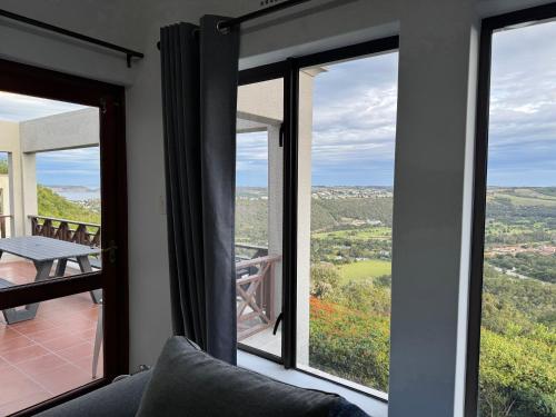 Bayview Bliss Castleton 19B - Plettenberg Bay - Tap to explore photos