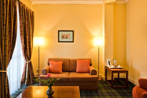 โกลเดน ทิวลิป คารามูโล โฮเต็ล แอนด์ สปา (Golden Tulip Caramulo Hotel & SPA) in ตอนเดลา